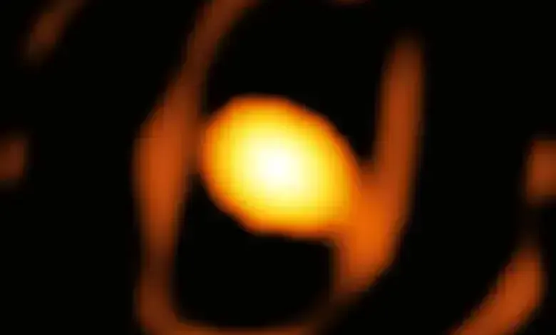 Astronomen maken eerste close-up foto van een ster buiten ons Melkwegstelsel
